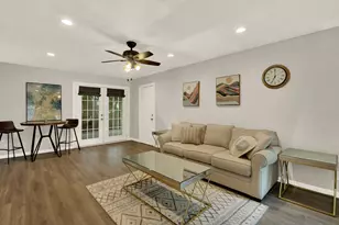 9710 Bob White Dr, Houston, TX 77096 - Photo 23
