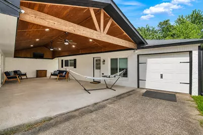 9710 Bob White Drive, Houston, TX 77096 - Photo 29