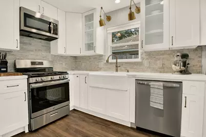 9710 Bob White Drive, Houston, TX 77096 - Photo 7