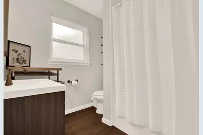9710 Bob White Drive, Houston, TX 77096 - Photo 27