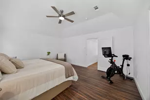 931 Fleetwood Pl Dr, Houston, TX 77079 - Photo 17