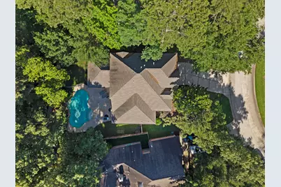 78 E Hobbit Glen Drive, Conroe, TX 77384 - Photo 15