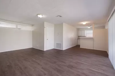 4430 Grapevine Street, Houston, TX 77045 - Photo 3