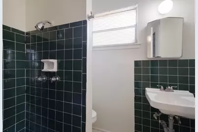 4430 Grapevine Street, Houston, TX 77045 - Photo 7