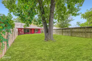 1611 Hazelwood St, Conroe, TX 77301 - Photo 25