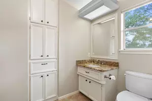 7 Wellesley Dr, Conroe, TX 77304 - Photo 17