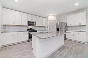 1722 Windway Ct, Rosenberg, TX 77469 - Photo 9