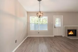 42 Musgrove Pl, The Woodlands, TX 77382 - Photo 11