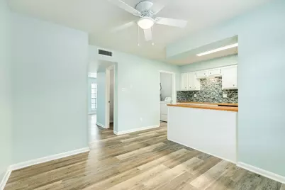 711 7th Street #5, Galveston, TX 77550 - Photo 5