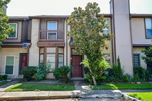 12300 Brookglade Circle, Houston, TX 77099 - Photo 5