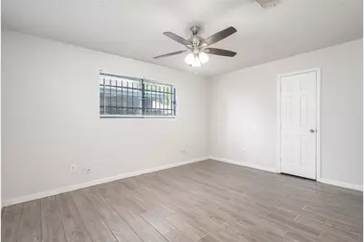 5411 Ingomar Way, Houston, TX 77053 - Photo 9