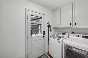 16105 Wall St, Jersey Village, TX 77040 - Photo 11