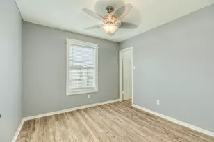 3210 Deer Trail Dr, Alvin, TX 77511 - Photo 19