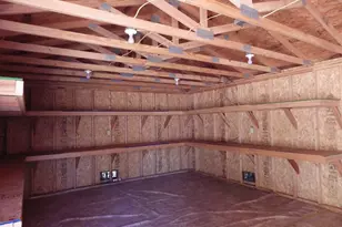 17 Lake Dr, Huntsville, TX 77320 - Photo 13