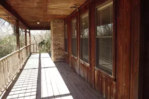 17 Lake Dr, Huntsville, TX 77320 - Photo 9