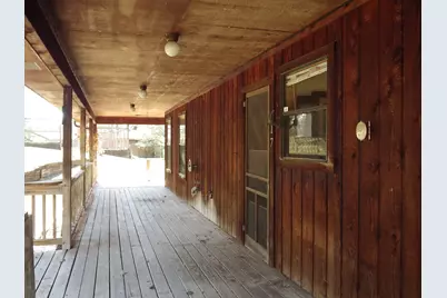 17 Lake Drive, Huntsville, TX 77320 - Photo 7