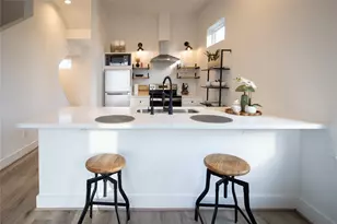 3824 Fulton St, Houston, TX 77009 - Photo 7