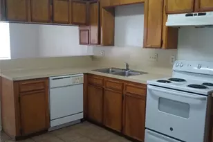 9810 Rockcrest Dr, Houston, TX 77041 - Photo 5