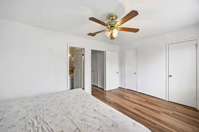 8456 Leawood Boulevard, Houston, TX 77072 - Photo 13