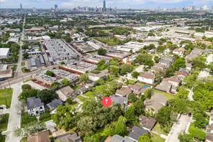 5539 Jessamine St, Houston, TX 77081 - Photo 17