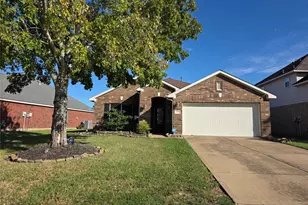 611 Arbor Green Ln, Rosenberg, TX 77469 - Photo 1
