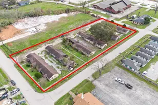 3121 Brewster St, Houston, TX 77026 - Photo 13