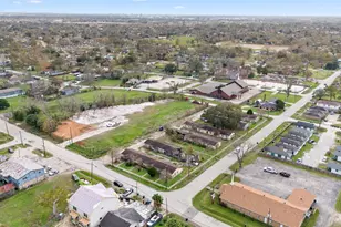 3121 Brewster St, Houston, TX 77026 - Photo 11