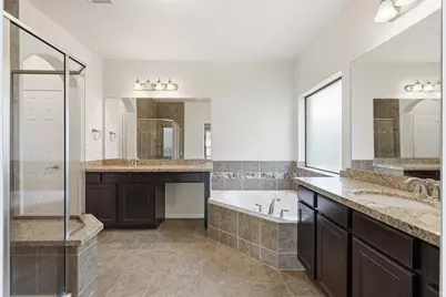 5035 Crystal Bluff Court, Richmond, TX 77407 - Photo 9