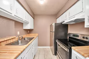 6161 Reims Rd, Houston, TX 77036 - Photo 13