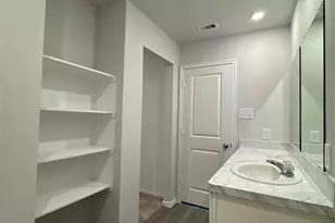 227 Rd 5821, Cleveland, TX 77327 - Photo 17