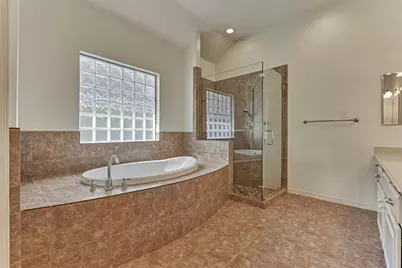 1794 Canyon Lake Creek Drive, Conroe, TX 77304 - Photo 23