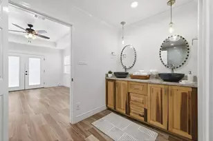 1320 Woodvine Dr, Houston, TX 77055 - Photo 21