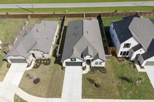 32326 Green Ash Dr, Waller, TX 77484 - Photo 3