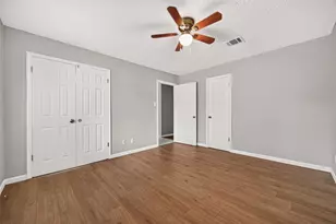 11643 Twinridge Ln, Houston, TX 77099 - Photo 23