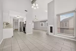 11643 Twinridge Ln, Houston, TX 77099 - Photo 15