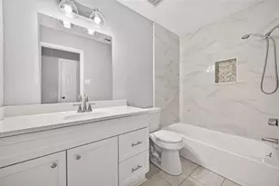 11643 Twinridge Ln, Houston, TX 77099 - Photo 29