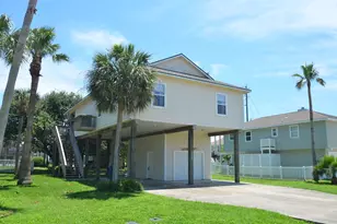 13823 Mutiny Ln, Galveston, TX 77554 - Photo 41