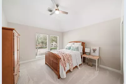 5510 Deerbourne Chase Drive, Sugar Land, TX 77479 - Photo 25