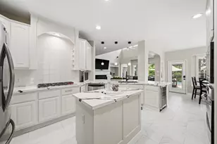 5510 Deerbourne Chase Dr, Sugar Land, TX 77479 - Photo 13