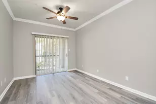 2222 Maroneal St, Houston, TX 77030 - Photo 3