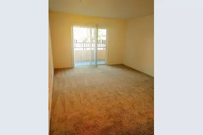 160 SE Washington St, Hillsboro, OR 97123 - Photo 3