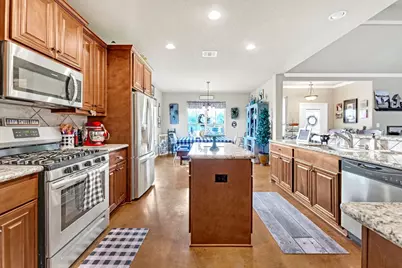 12065 Fm 1696 Road, Bedias, TX 77831 - Photo 9