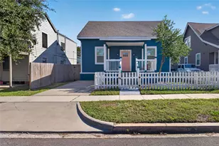 3411 Avenue M, Galveston, TX 77550 - Photo 1