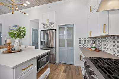3411 Avenue M, Galveston, TX 77550 - Photo 11