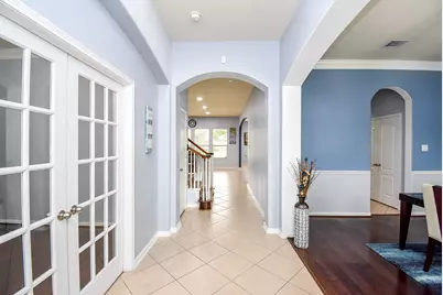 6811 Bannon Trail, Sugar Land, TX 77479 - Photo 7