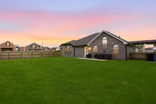 2102 Wikiup St, Dickinson, TX 77539 - Photo 31