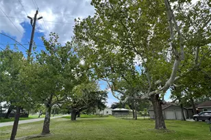 14414 2nd St, Santa Fe, TX 77517 - Photo 5