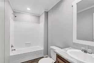 732 Lake Camelot Cir, Ivanhoe, TX 75979 - Photo 13