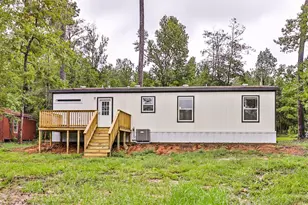 732 Lake Camelot Cir, Ivanhoe, TX 75979 - Photo 15