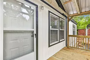 732 Lake Camelot Cir, Ivanhoe, TX 75979 - Photo 3